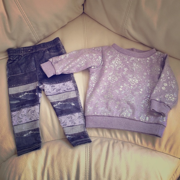 Adorable matching set - Picture 1 of 3